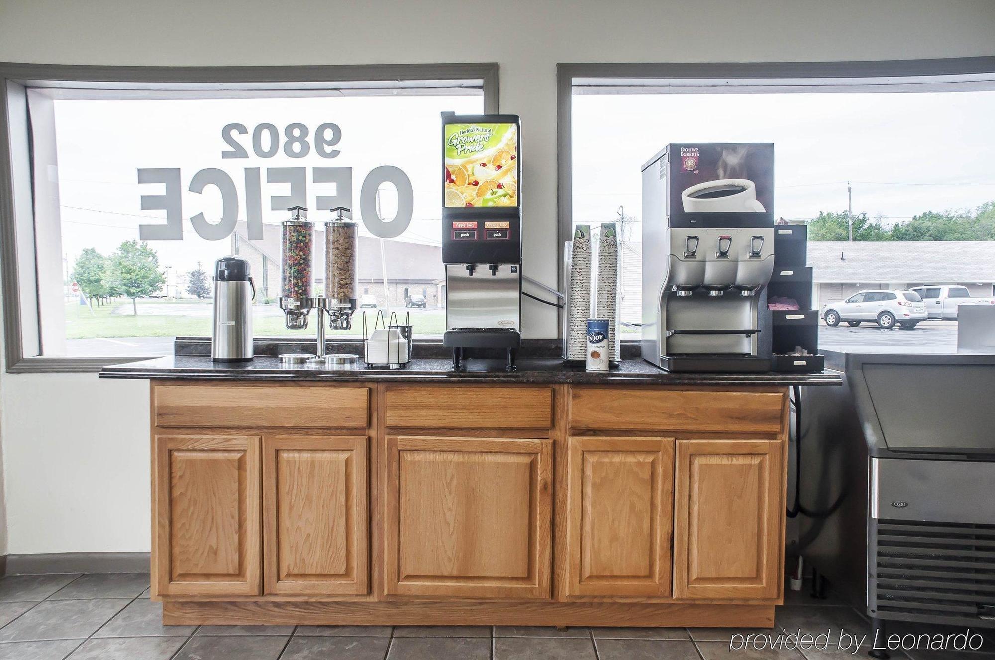 Castle Inn & Suites Niagara Falls Ngoại thất bức ảnh