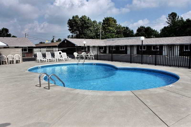 Castle Inn & Suites Niagara Falls Ngoại thất bức ảnh
